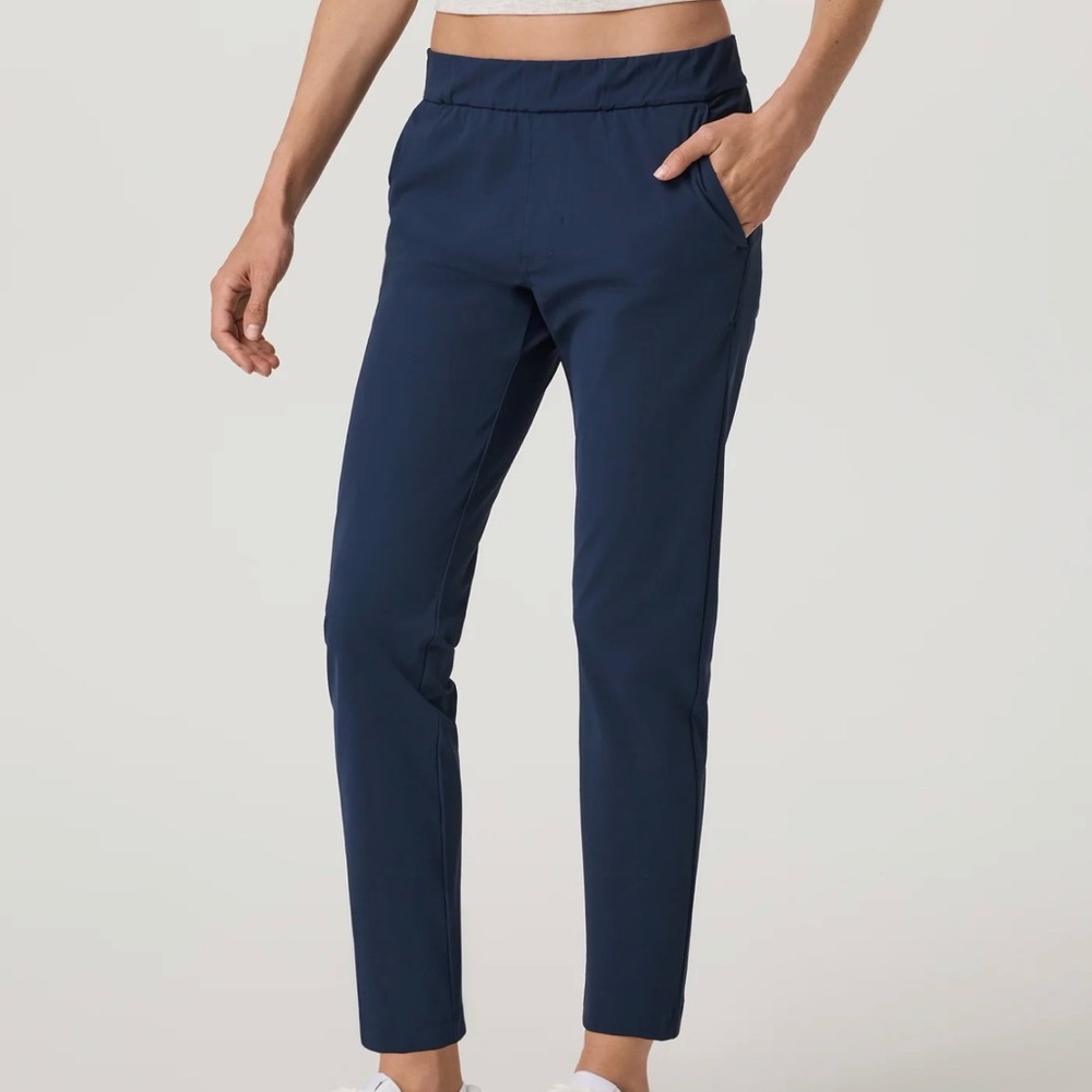 Vuori miles ankle pants blue coast